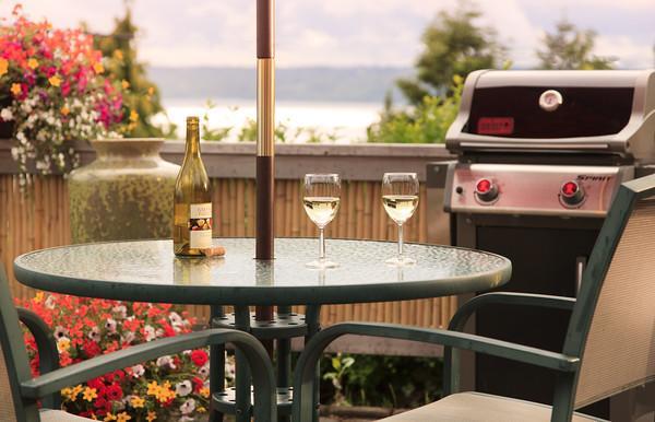 Three Tree Point Bed And Breakfast Burien Экстерьер фото